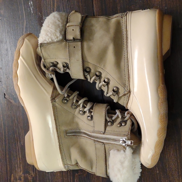 Sperry Top Sider Winter Rain/Snow Duck Boots, women's 9, wool lining - Picture 1 of 7